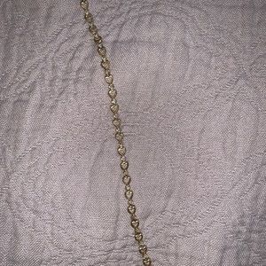 10kt gold heart shaped bracelet